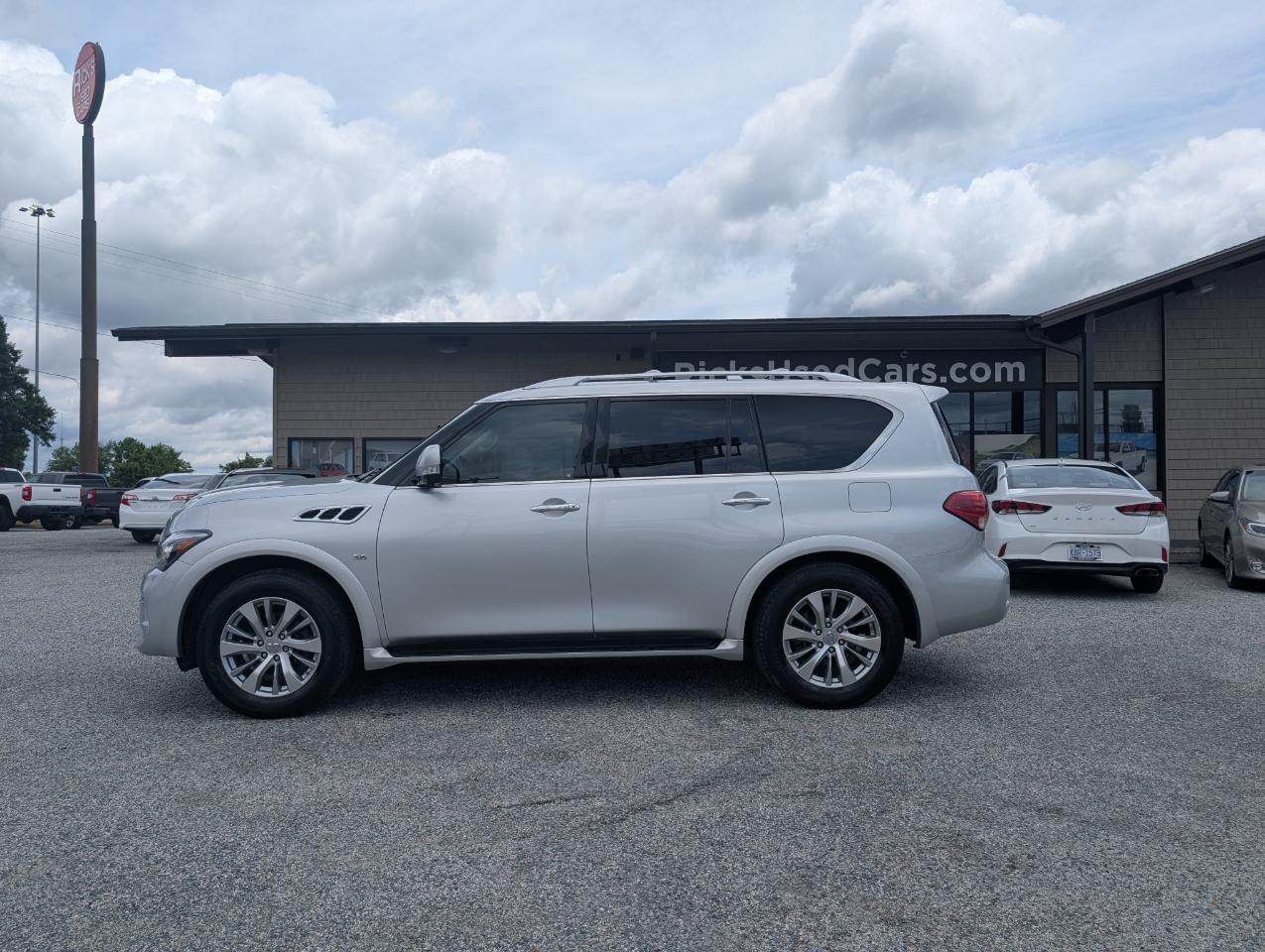 Infiniti QX80 RWD 2016