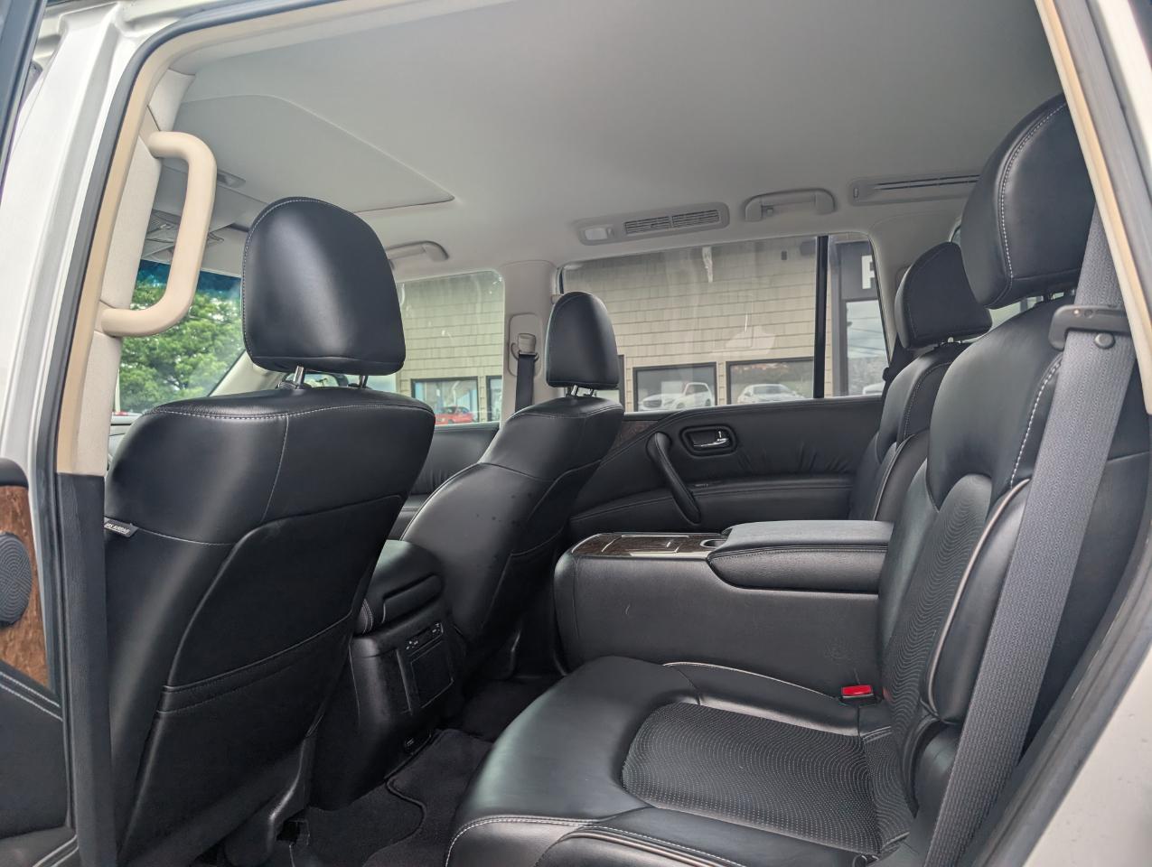 Infiniti QX80 RWD 2016