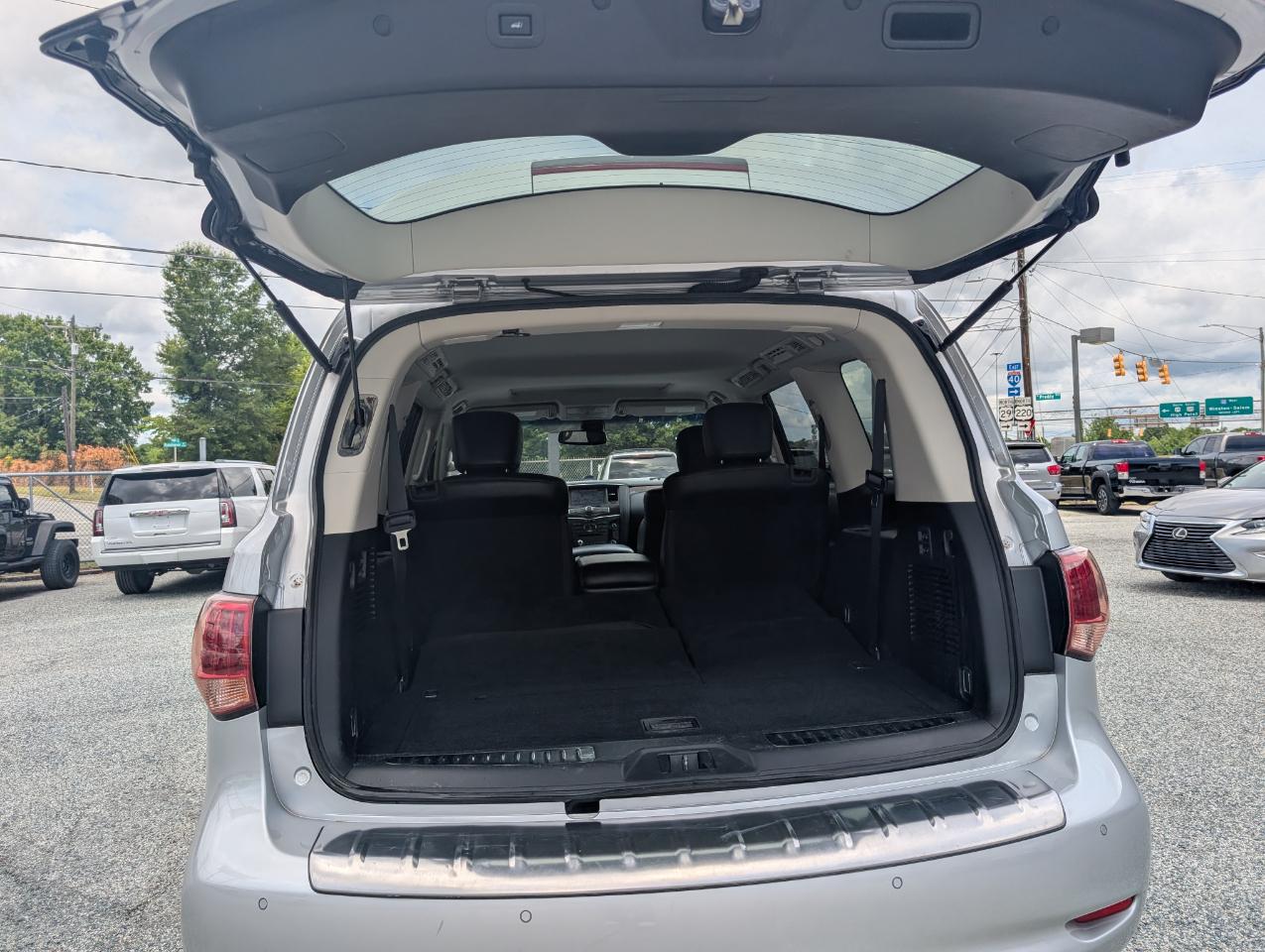 Infiniti QX80 RWD 2016