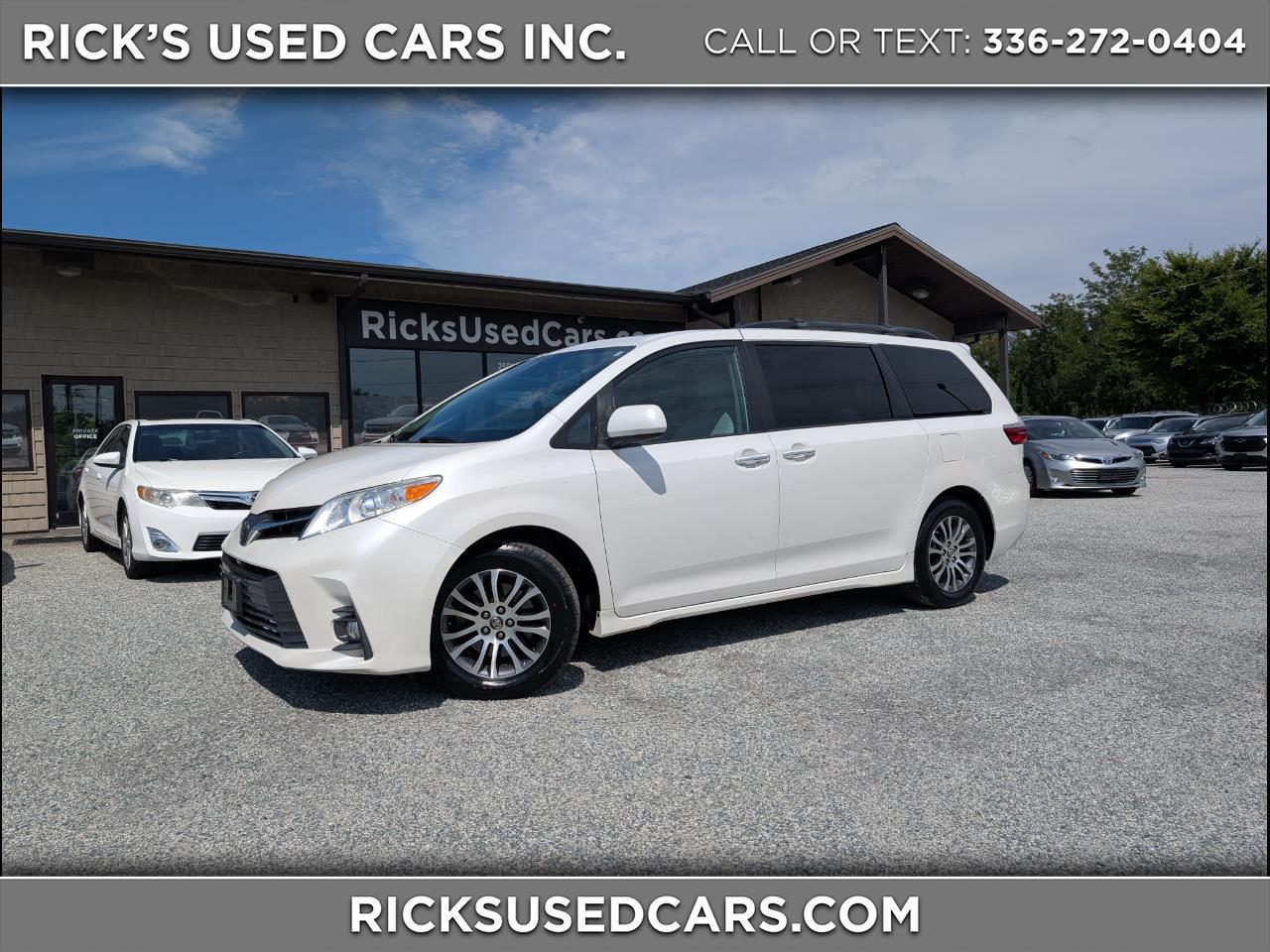 Toyota Sienna Limited Premium 7-Passenger 2020