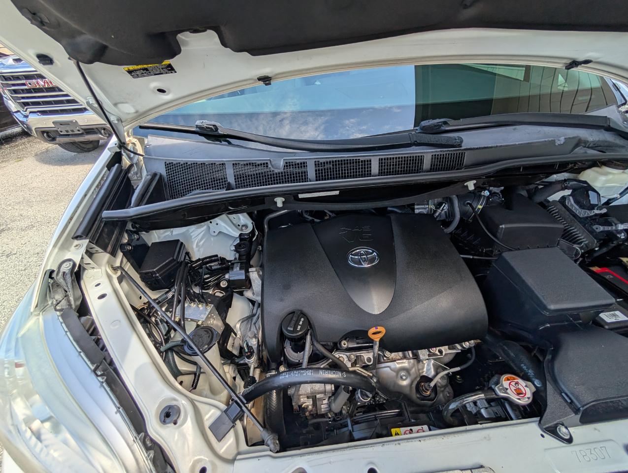 Toyota Sienna Limited Premium 7-Passenger 2020