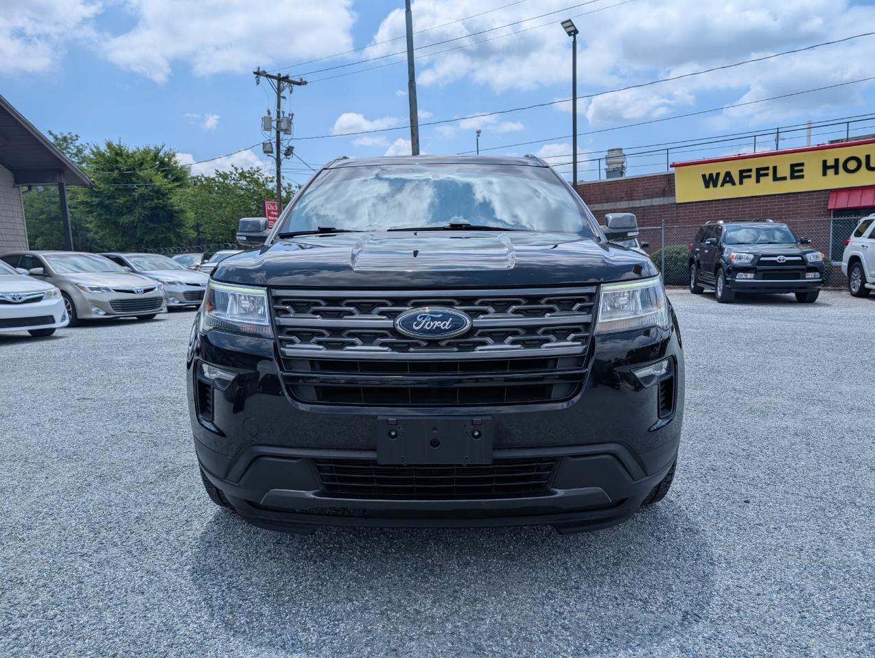 Ford Explorer XLT 4WD 2018