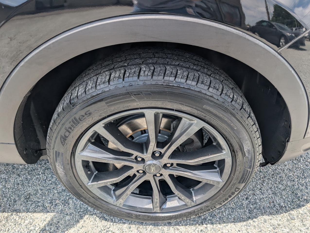 Ford Explorer XLT 4WD 2018