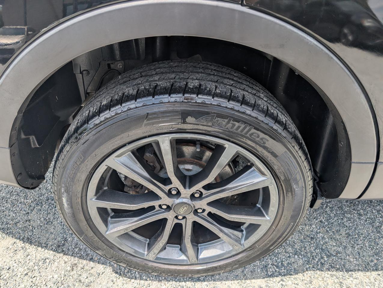 Ford Explorer XLT 4WD 2018