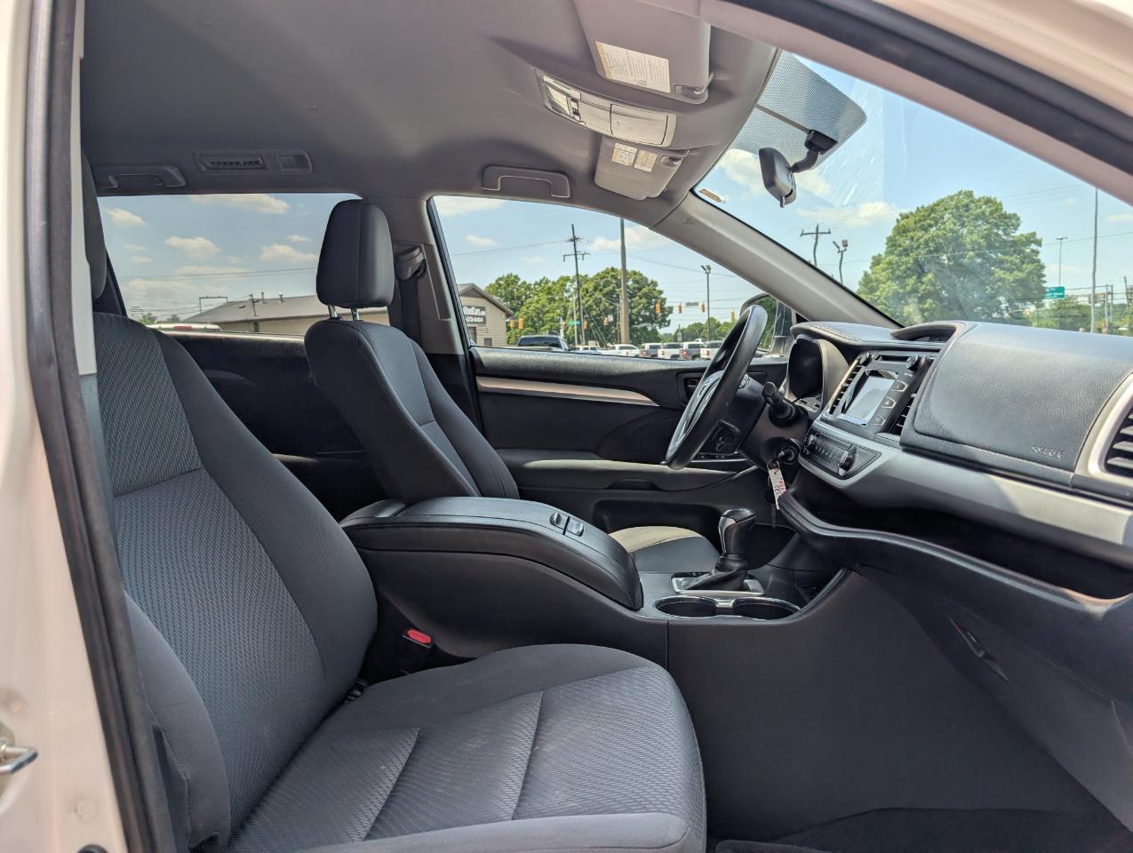 Toyota Highlander LE 2014