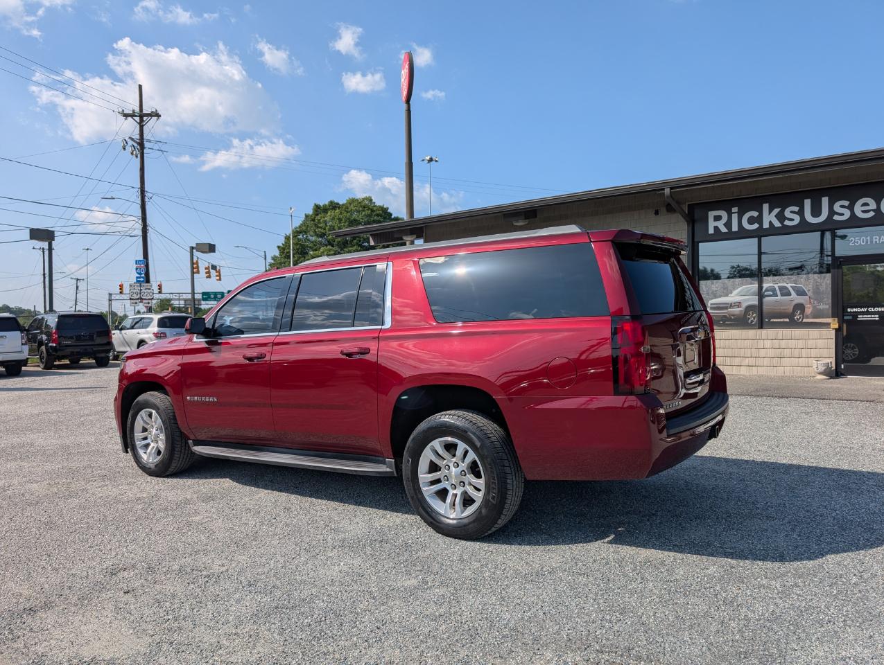 Chevrolet Suburban LS 2018
