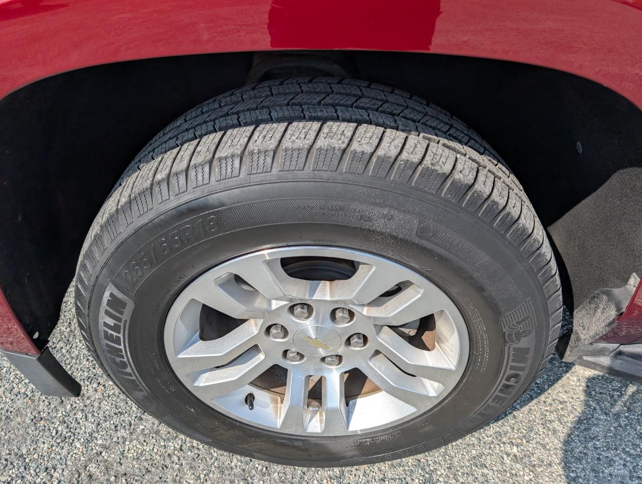 Chevrolet Suburban LS 2018