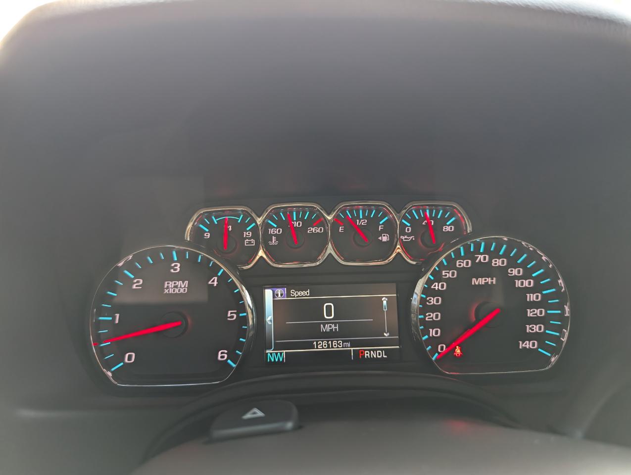 Chevrolet Suburban LS 2018