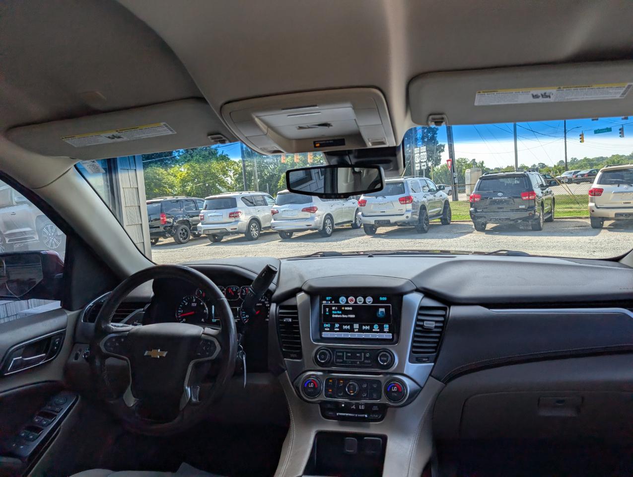 Chevrolet Suburban LS 2018