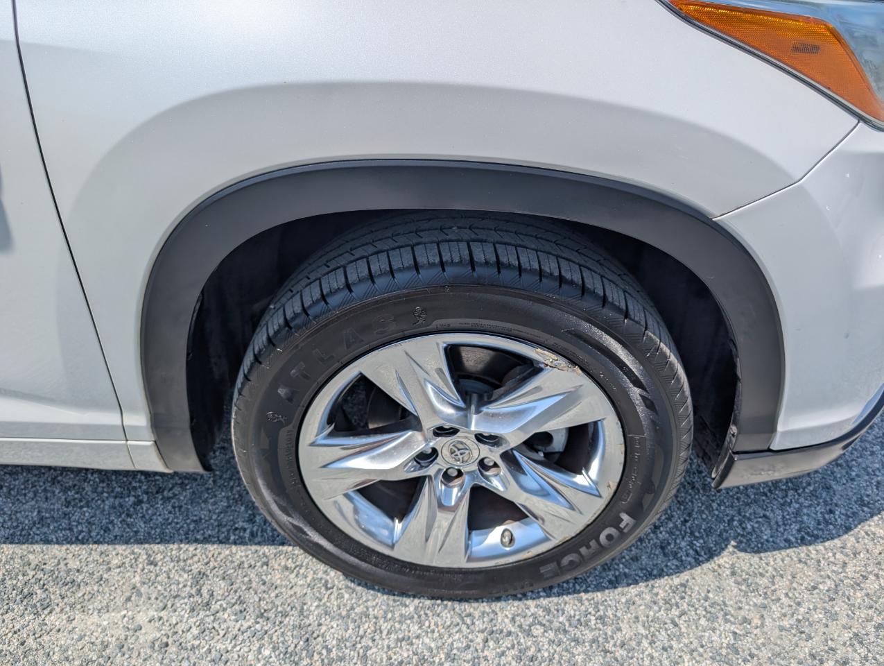 Toyota Highlander Limited 2015