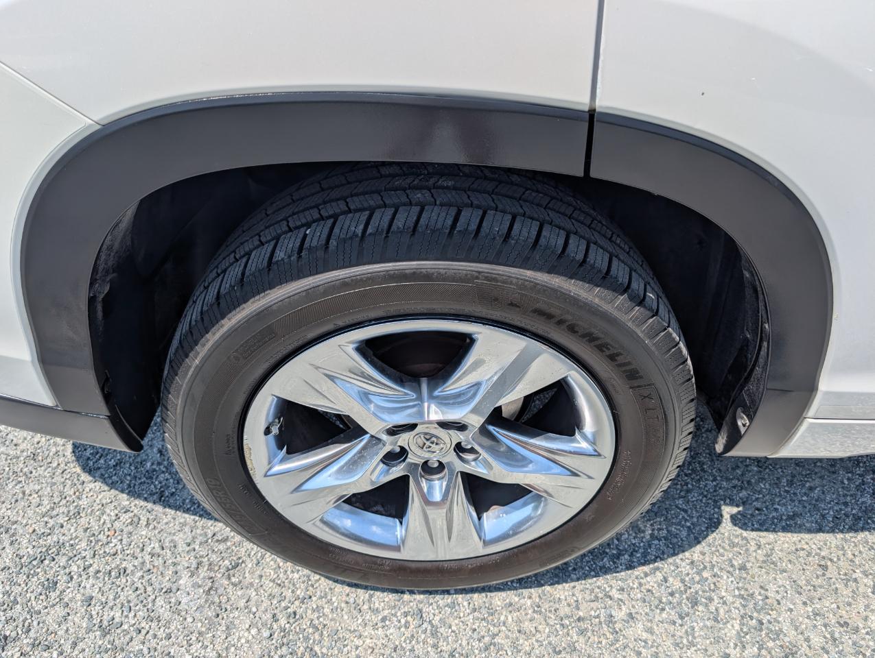 Toyota Highlander Limited 2015