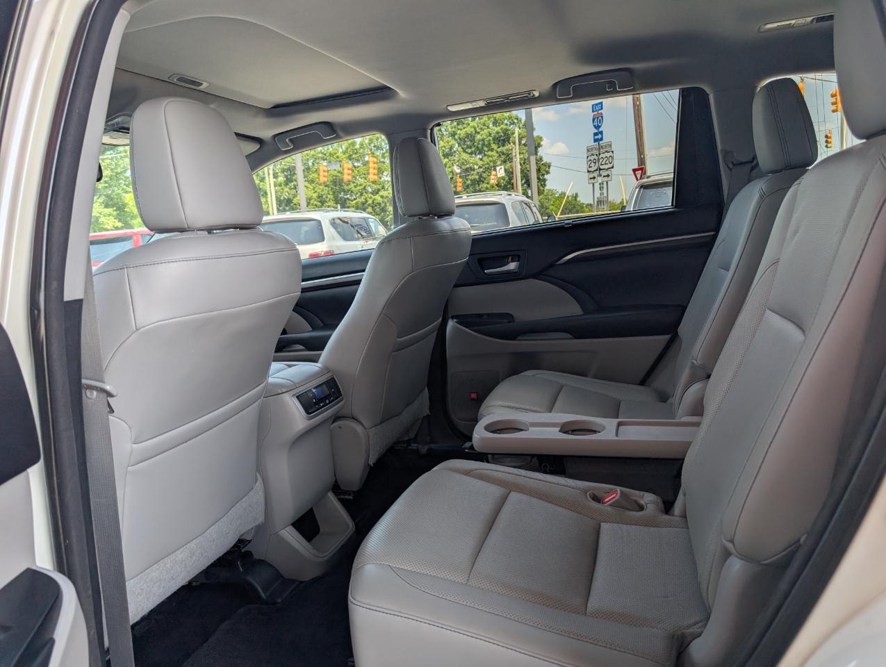 Toyota Highlander Limited 2015