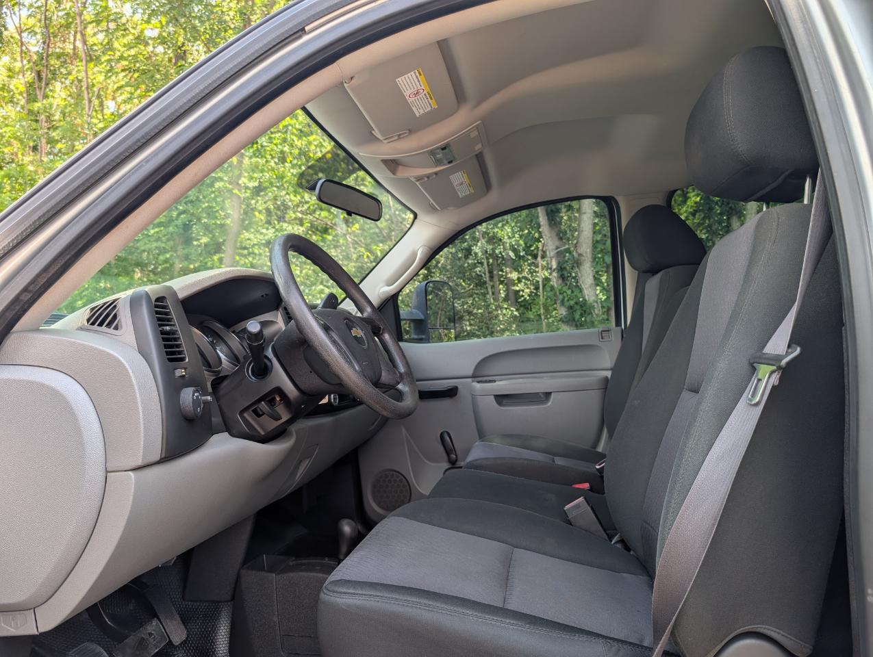 Chevrolet Silverado 3500HD Work Truck Crew Cab 4WD 2013