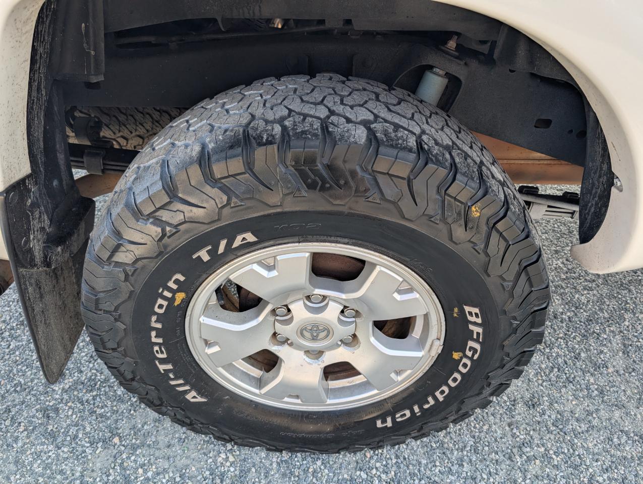 Toyota Tacoma Double Cab 4WD 2015