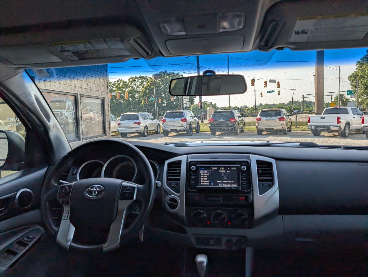 Toyota Tacoma Double Cab 4WD 2015