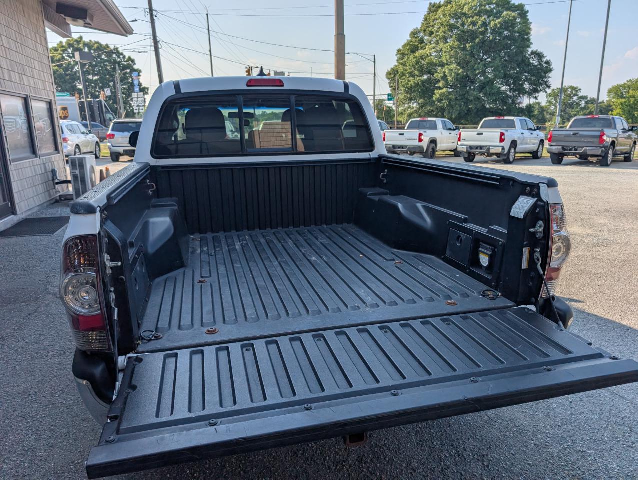 Toyota Tacoma Double Cab 4WD 2015