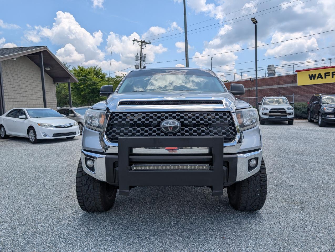 Toyota Tundra 4WD  2019