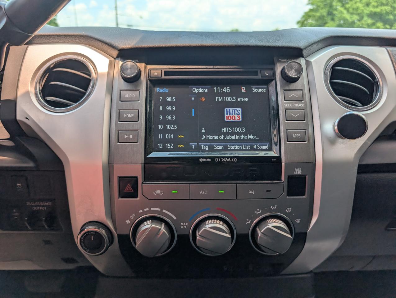 Toyota Tundra 4WD  2019