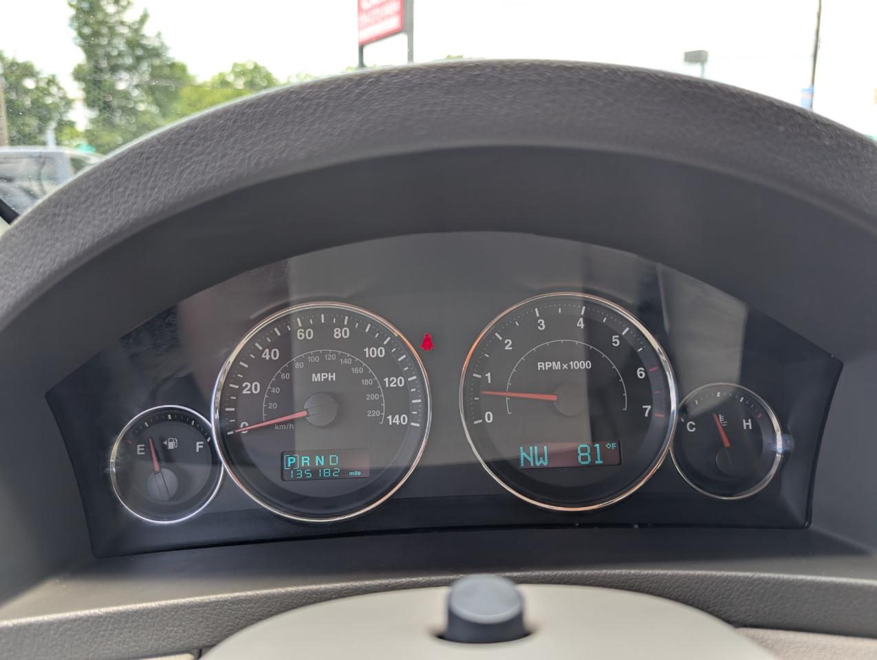 Jeep Grand Cherokee Overland 4WD 2006