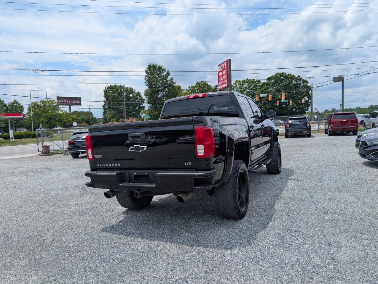 Chevrolet Silverado 1500 Z71 Crew Cab 4WD 2017