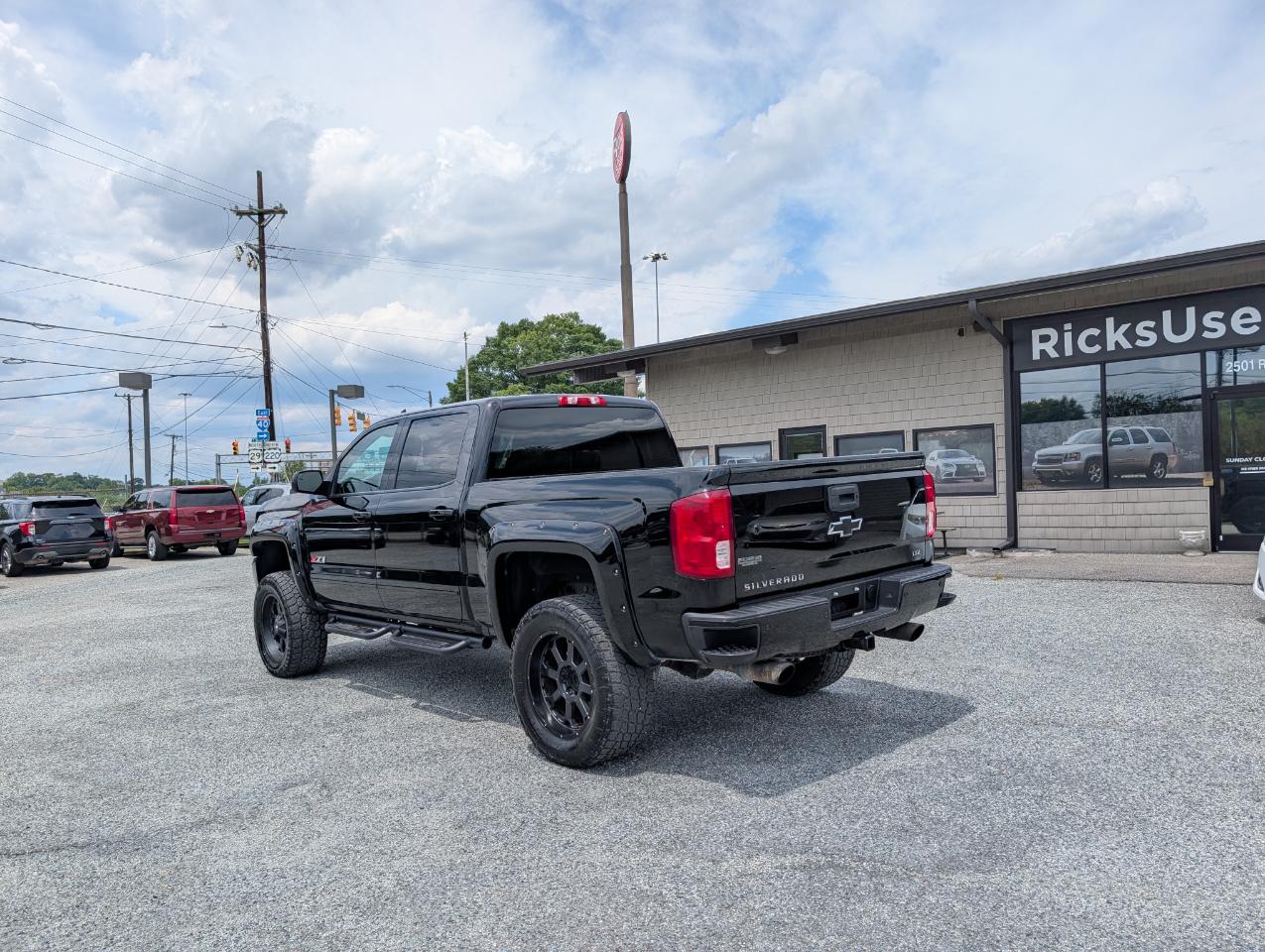 Chevrolet Silverado 1500 Z71 Crew Cab 4WD 2017