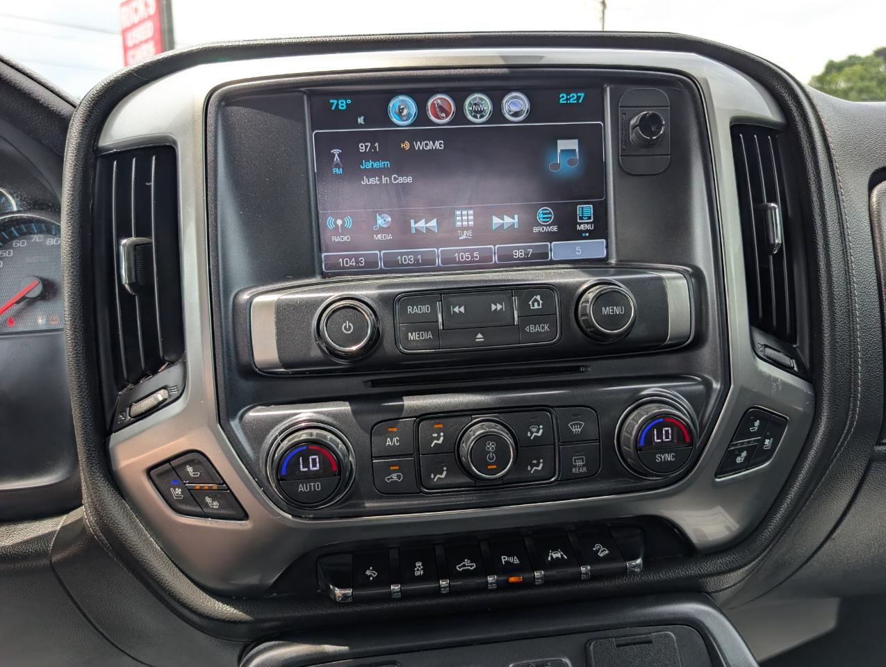Chevrolet Silverado 1500 Z71 Crew Cab 4WD 2017
