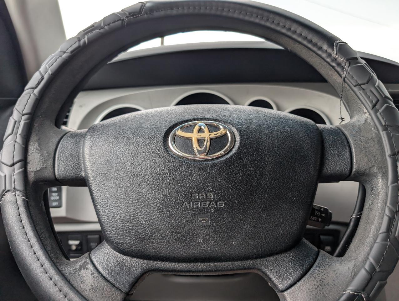 Toyota Tundra  2008