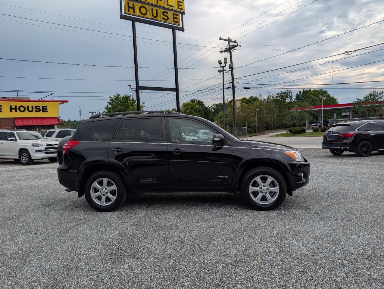 Toyota RAV4 Limited 2011