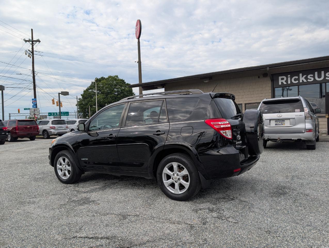 Toyota RAV4 Limited 2011