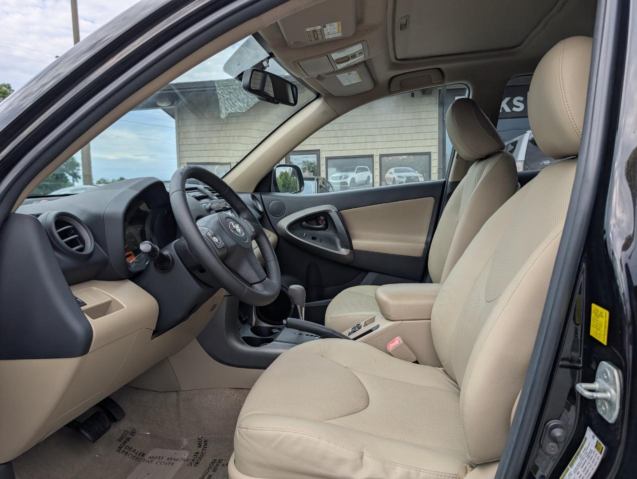 Toyota RAV4 Limited 2011