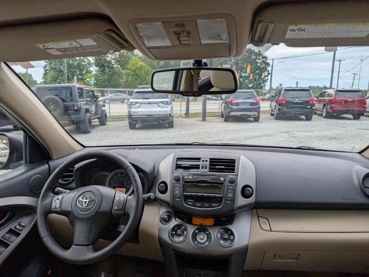 Toyota RAV4 Limited 2011