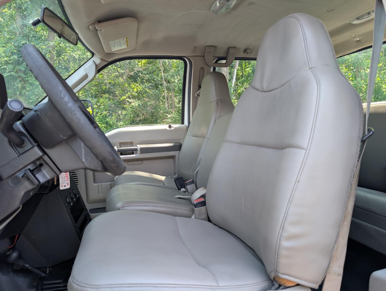 Ford Super Duty F-350 SRW  2008