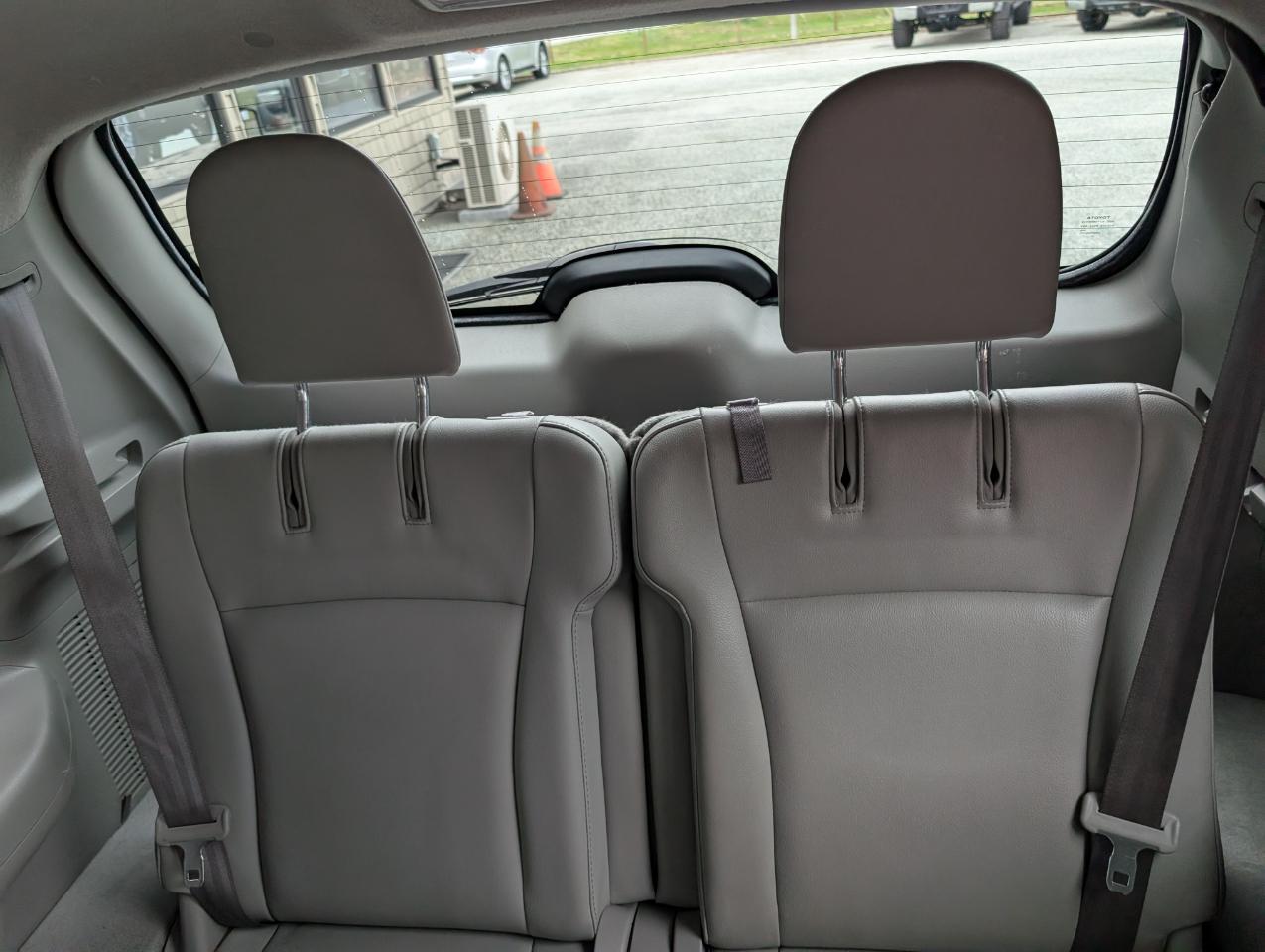 Toyota Highlander  2012