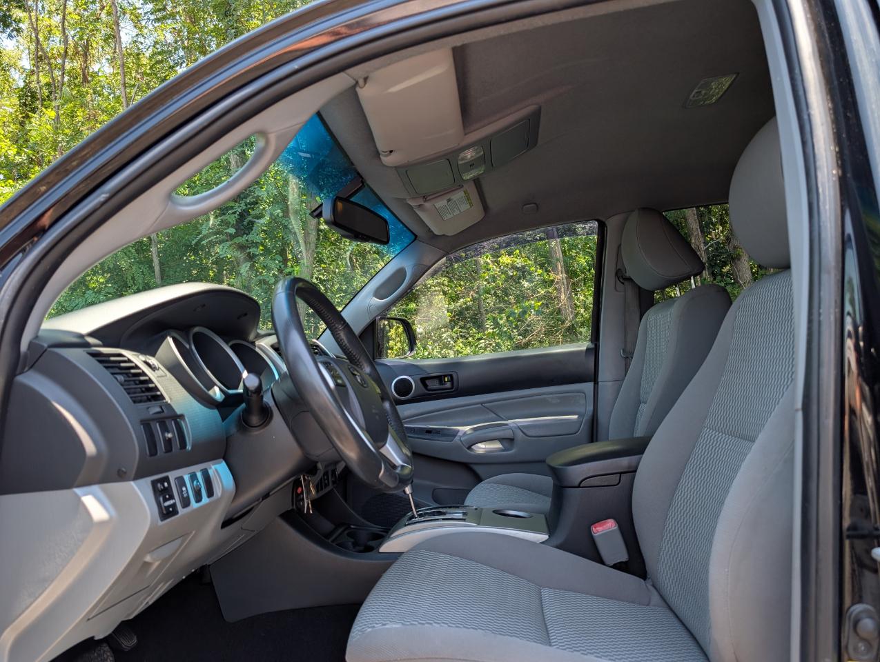 Toyota Tacoma  2013