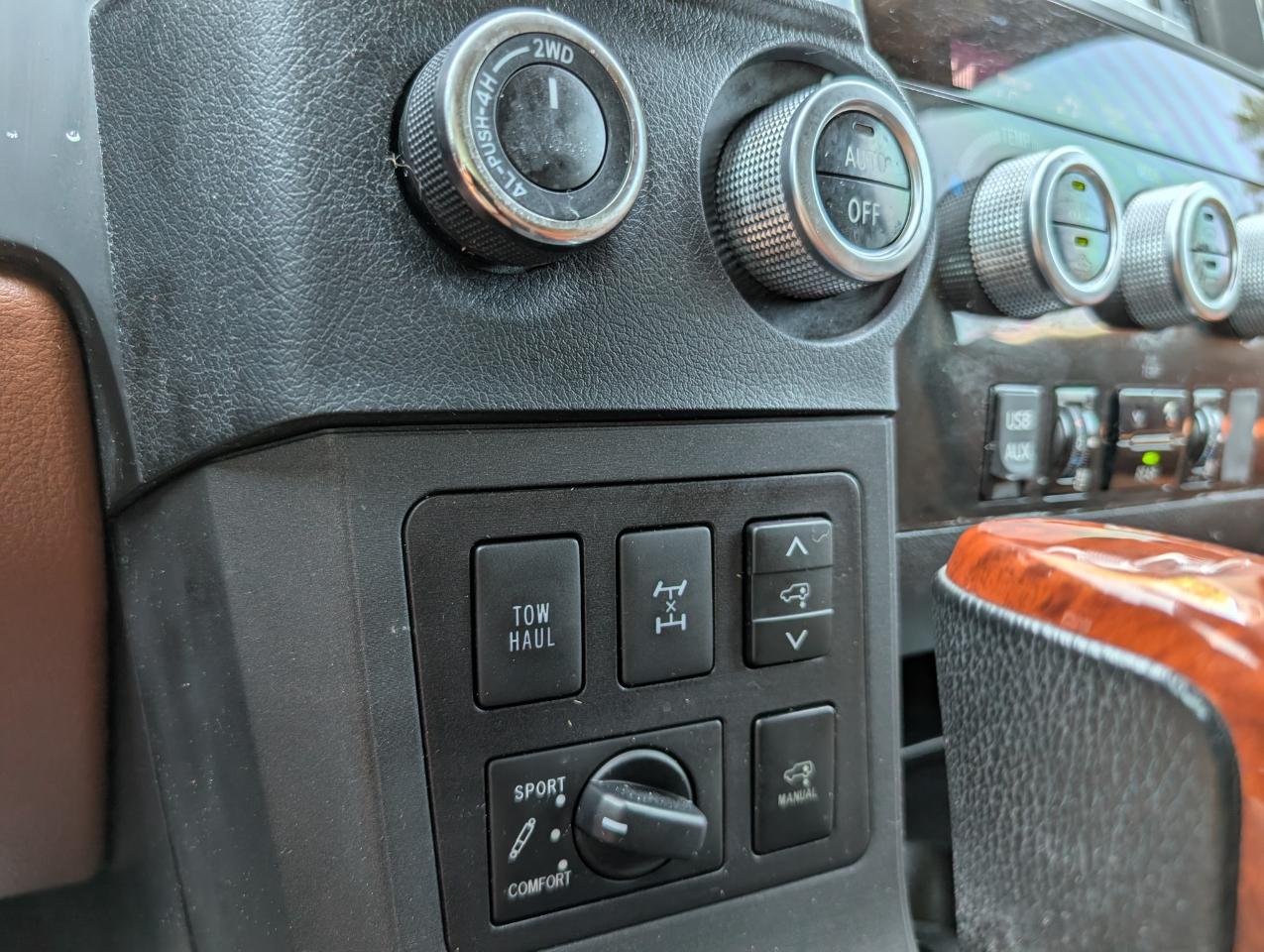 Toyota Sequoia Platinum 4WD 2019