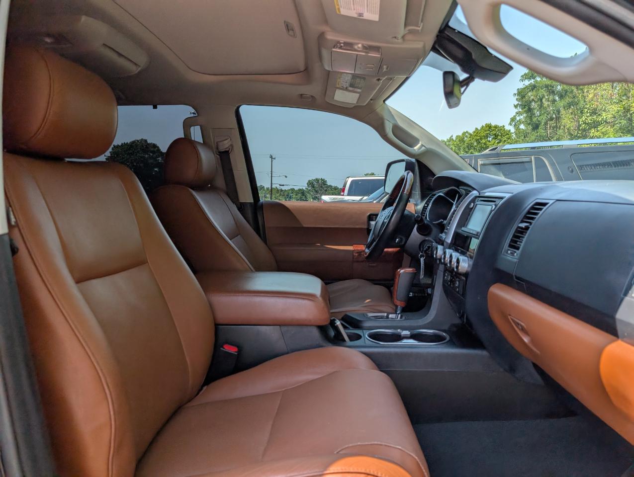Toyota Sequoia Platinum 4WD 2019