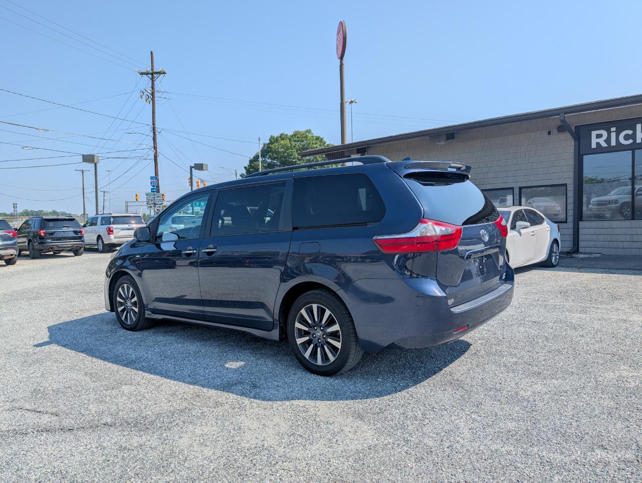 Toyota Sienna XLE AWD 2020