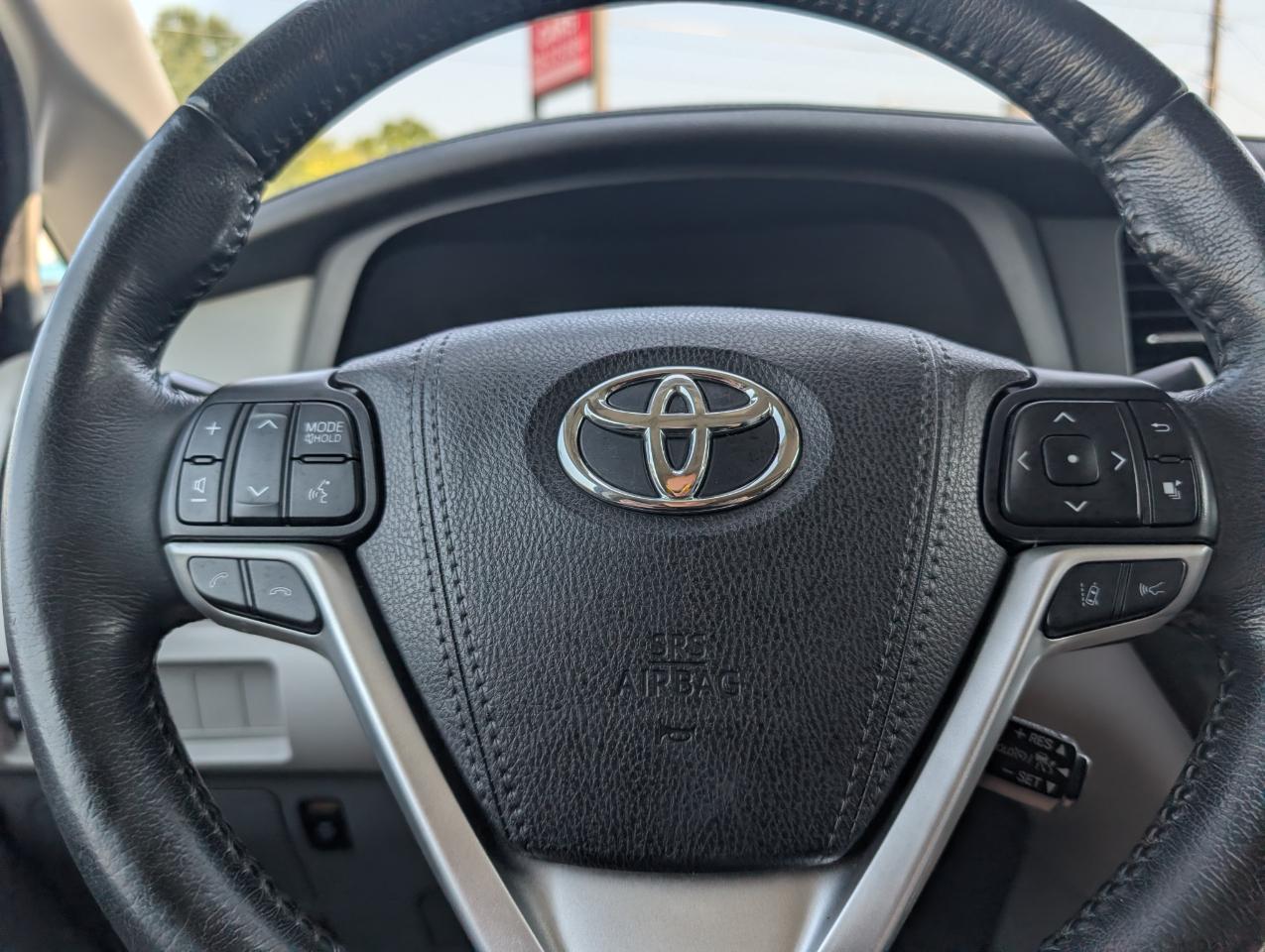 Toyota Sienna XLE AWD 2020