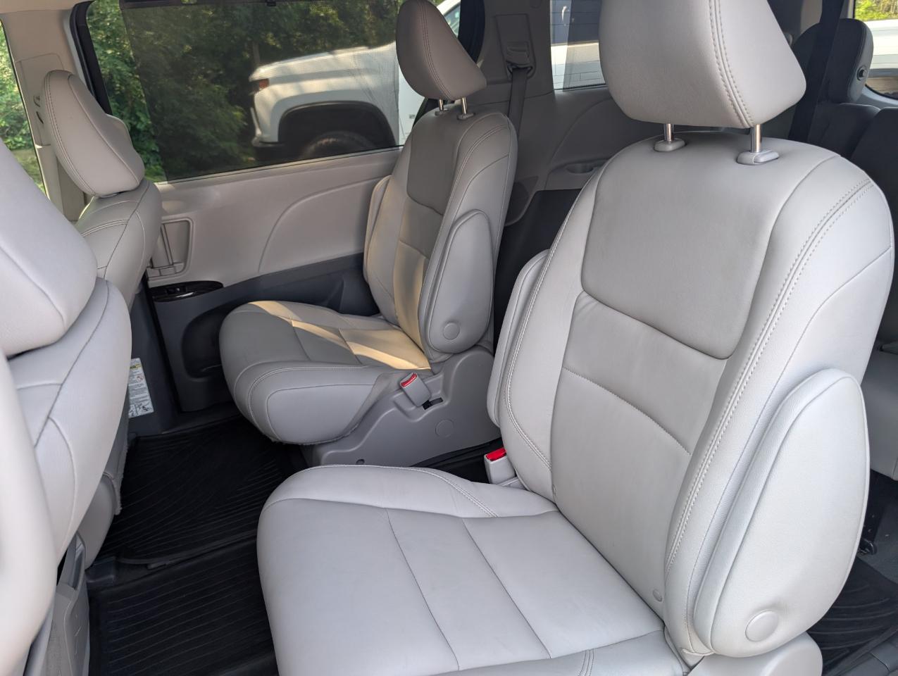 Toyota Sienna XLE AWD 2020