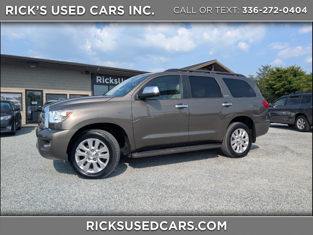  2014 Toyota Sequoia Platinum 4WD   