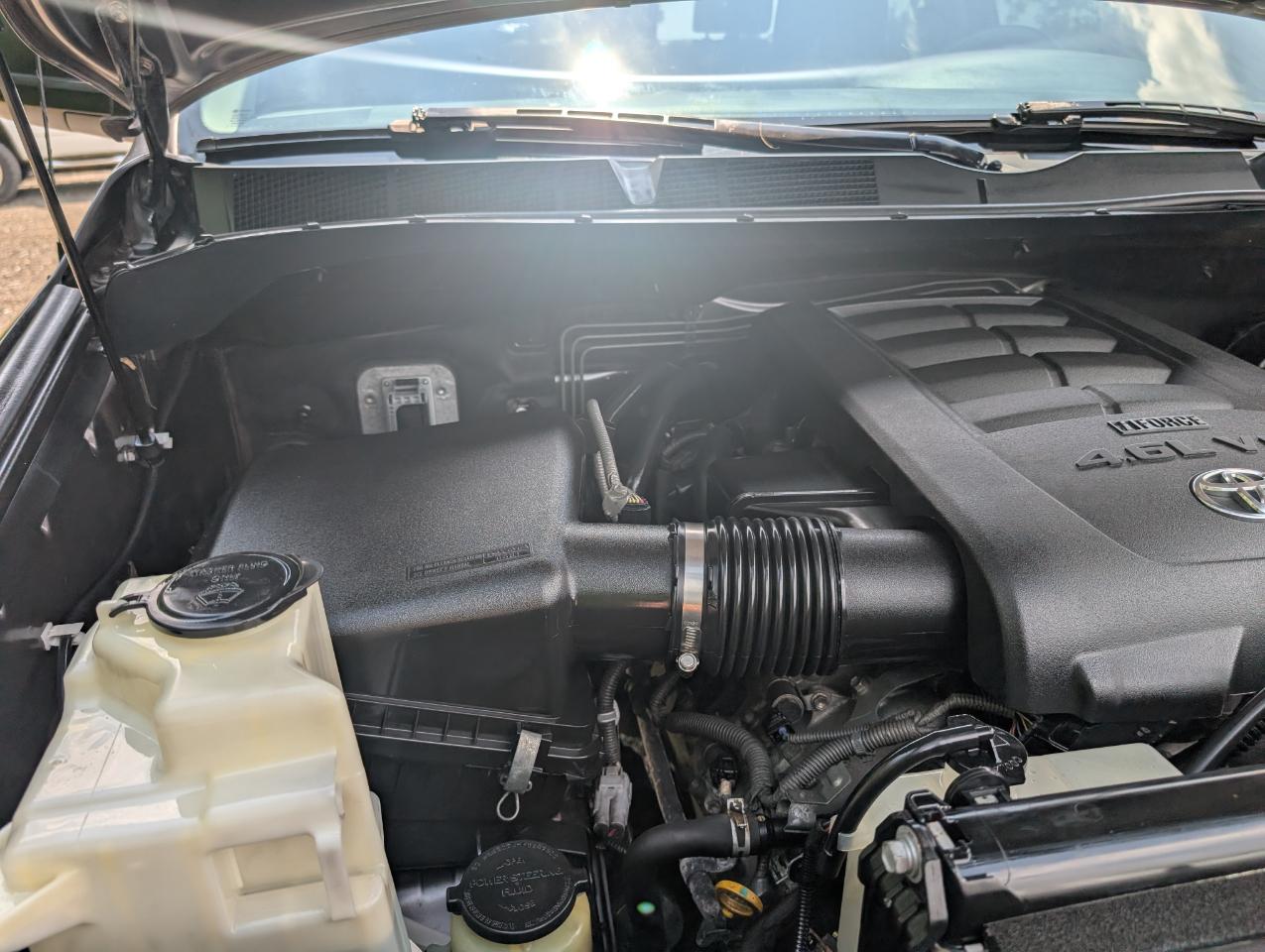 Toyota Tundra  2012