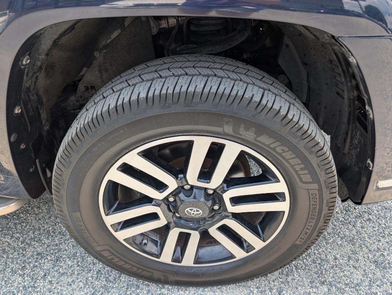 Toyota 4Runner Limited 4WD 2014