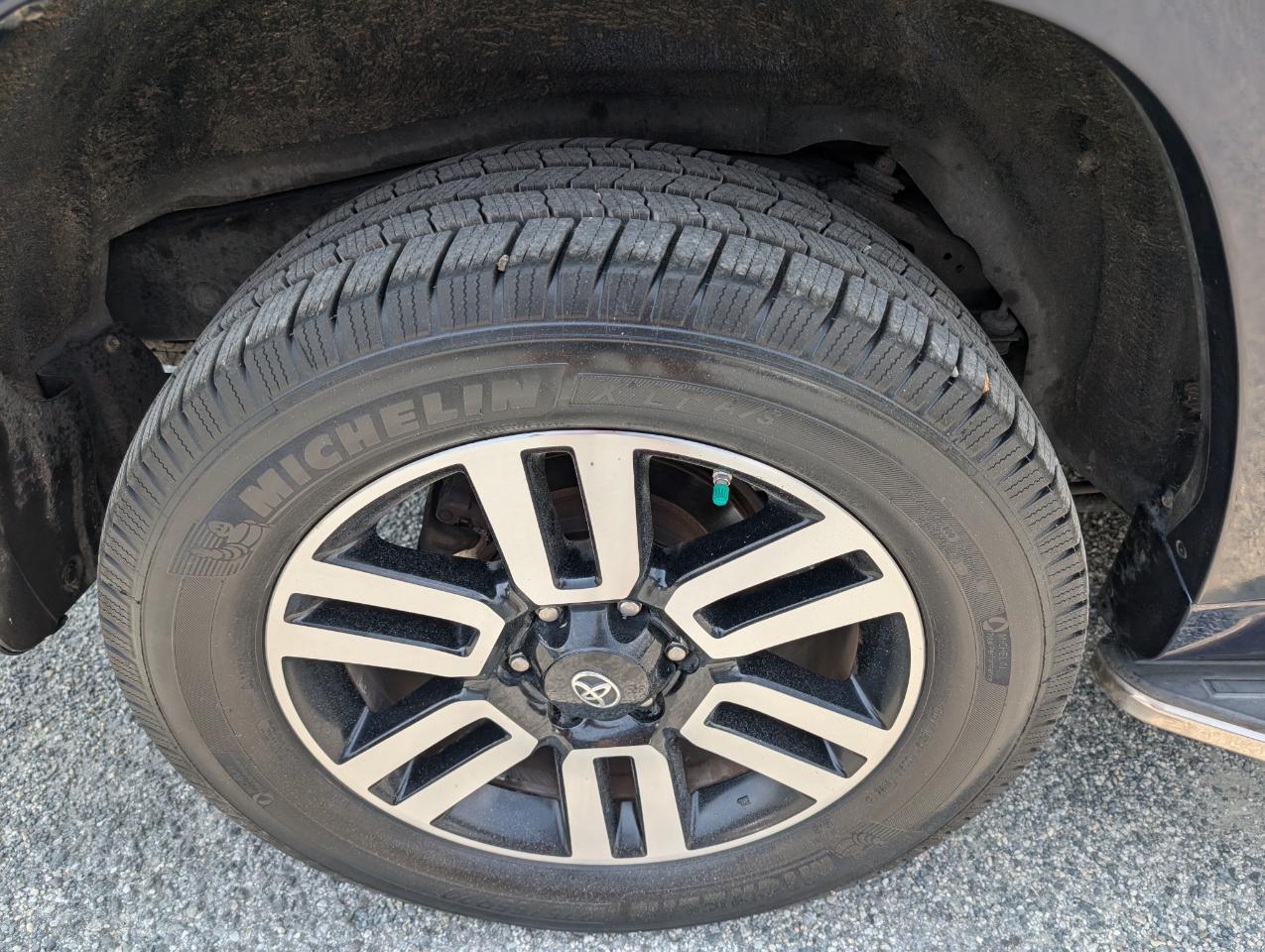 Toyota 4Runner Limited 4WD 2014