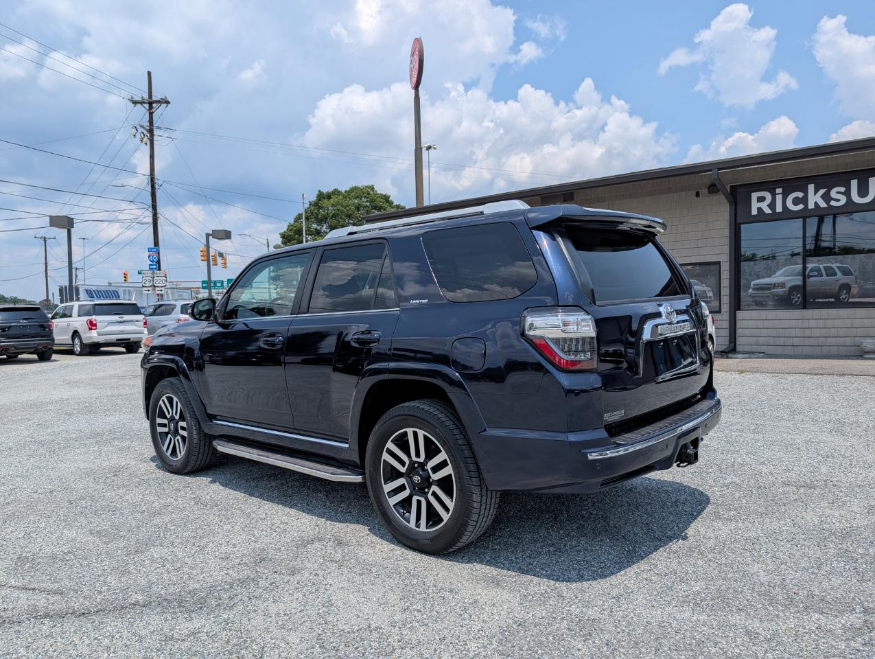 Toyota 4Runner Limited 4WD 2014