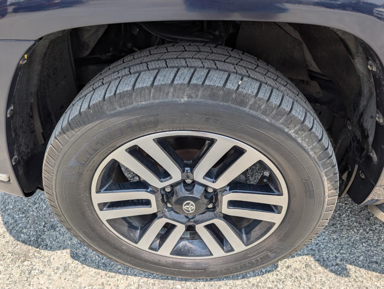Toyota 4Runner Limited 4WD 2014