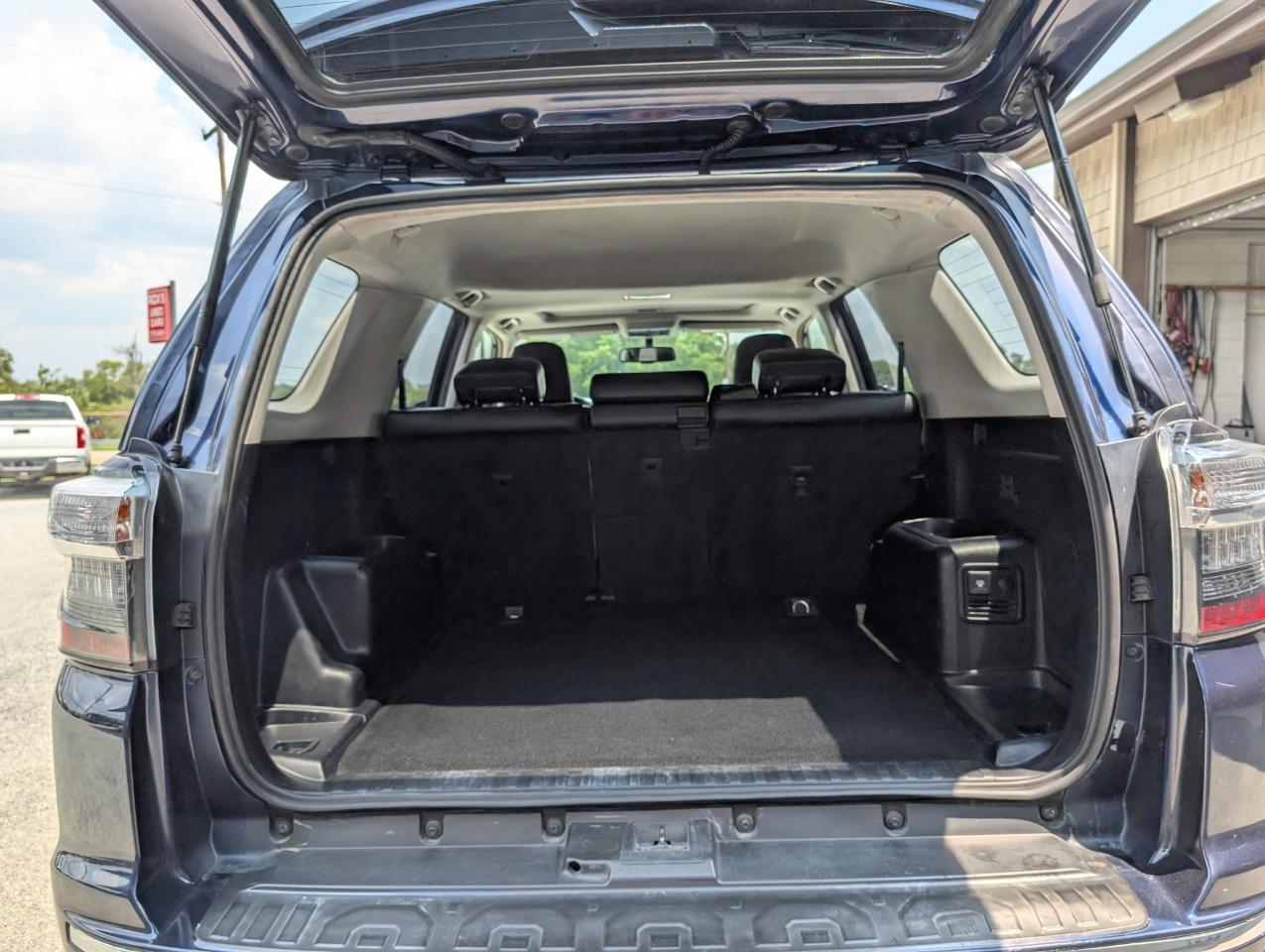 Toyota 4Runner Limited 4WD 2014