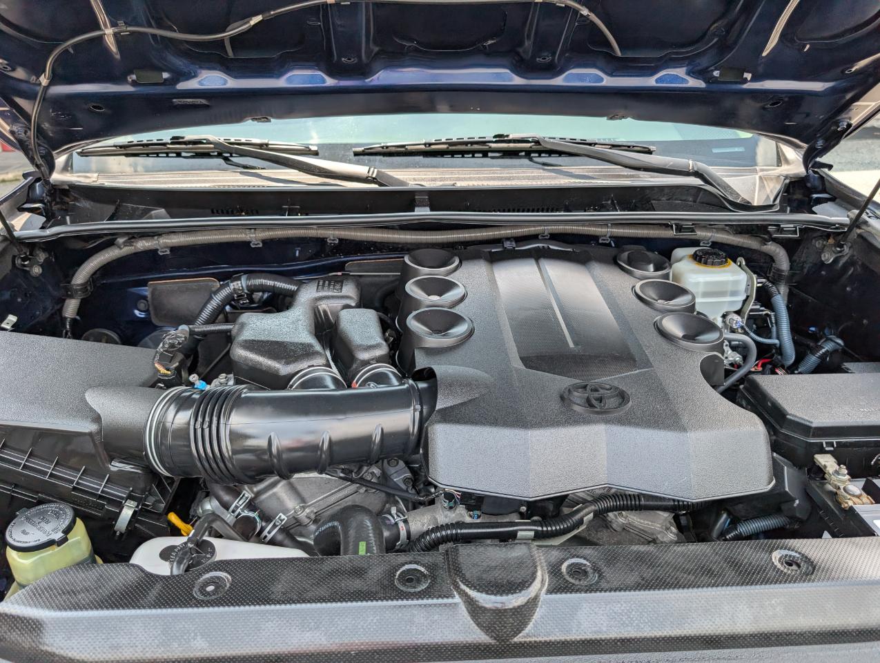 Toyota 4Runner Limited 4WD 2014