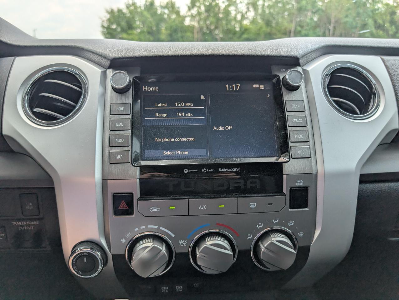 Toyota Tundra 4WD  2020