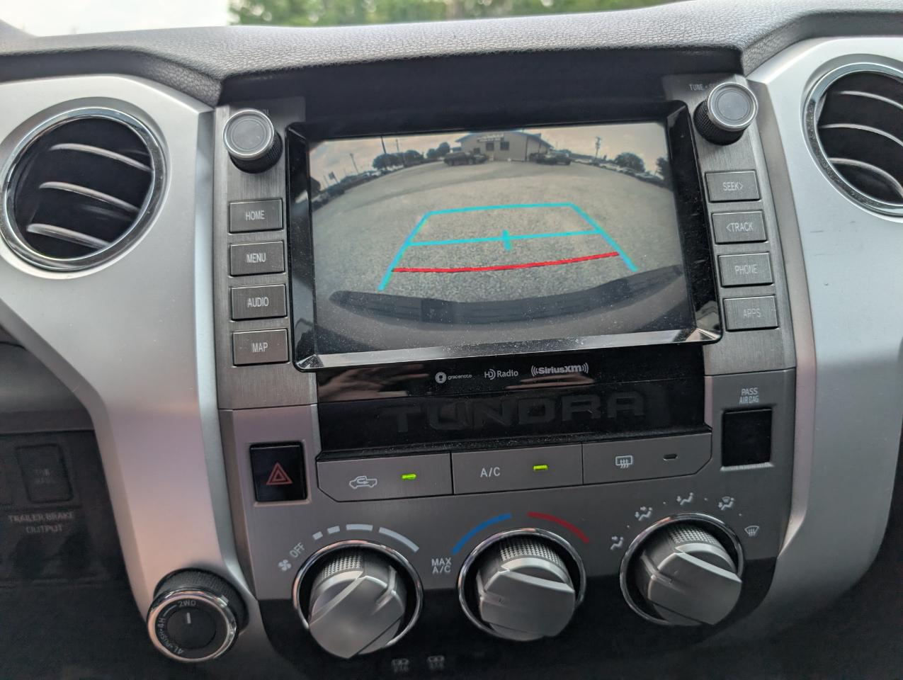 Toyota Tundra 4WD  2020
