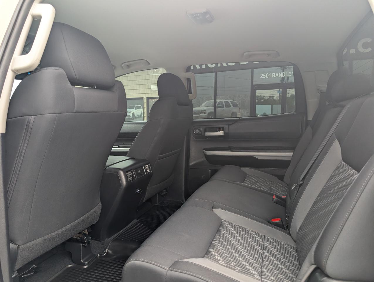Toyota Tundra SR5 CrewMax 4WD 2020